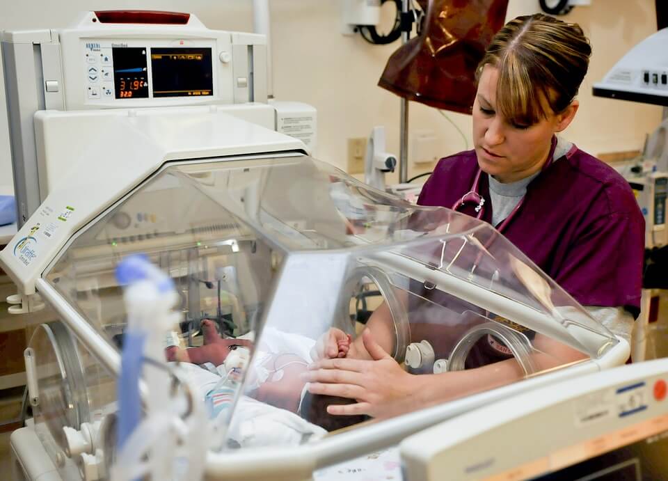 How to Become a Certified NICU Nurse Step By Step